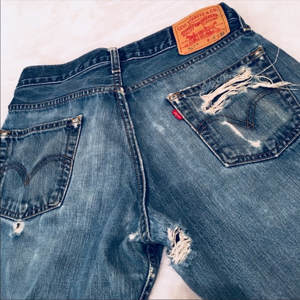 Levi’s distressed jean - Picture 2 of 4